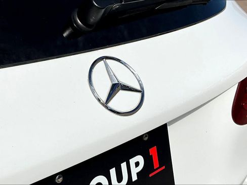 Used 2019 Mercedes-Benz GLC 300 image 31