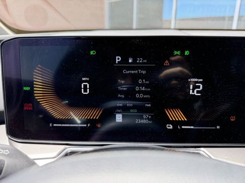 Used 2025 Kia Sorento EX w/ EX Panoramic Sunroof Package FWD image 17