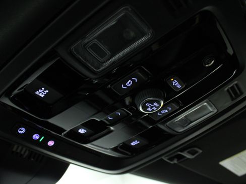 New 2026 GMC Yukon Denali AWD/4WD image 26