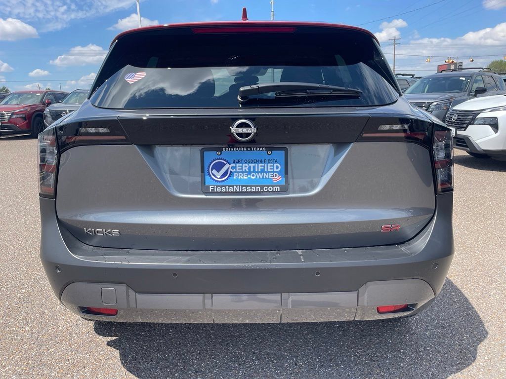 Certified 2025 Nissan Kicks SR FWD image 6