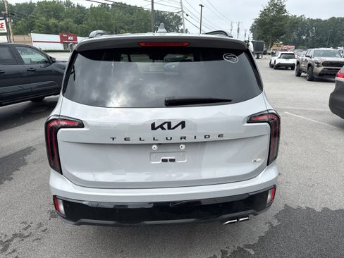 Used 2025 Kia Telluride EX X-Line AWD/4WD image 11