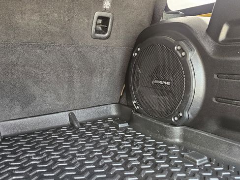 Used 2021 Jeep Wrangler Unlimited Sahara image 20