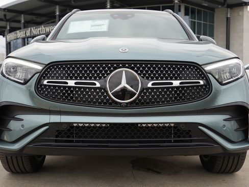 New 2026 Mercedes-Benz GLC 300 GLC 300 image 9