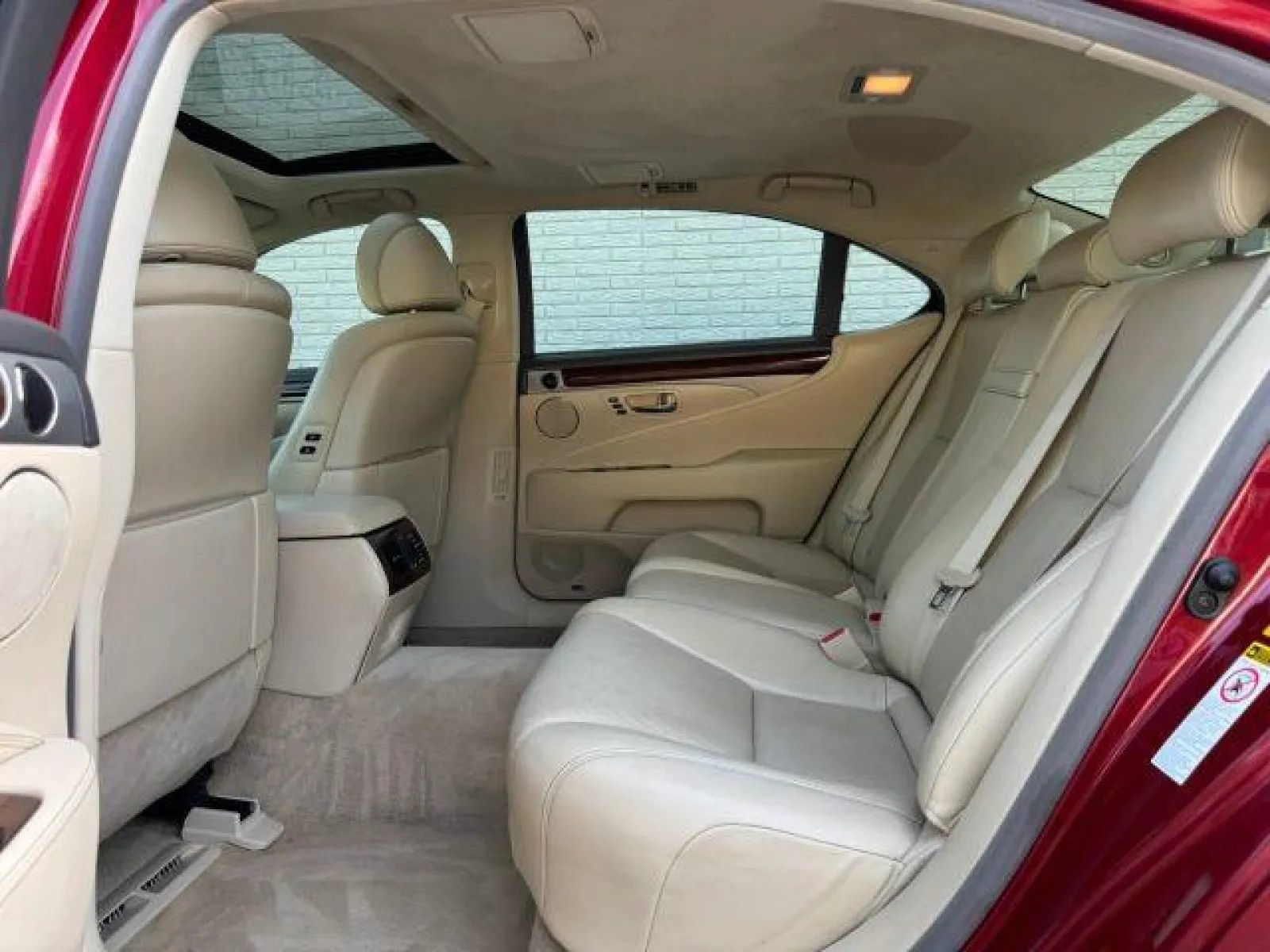 Used 2013 Lexus LS 460 L w/ Ultra Luxury Pkg AWD/4WD image 19