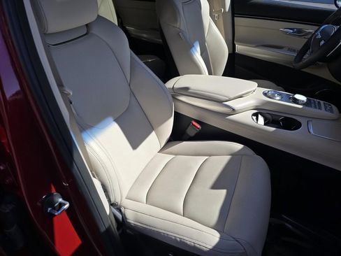 Used 2023 Genesis GV70 2.5T w/ Select Package image 27