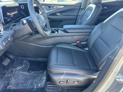 New 2026 Chevrolet Blazer EV LT image 14