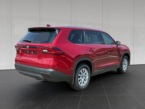 New 2026 Toyota Grand Highlander AWD image 5