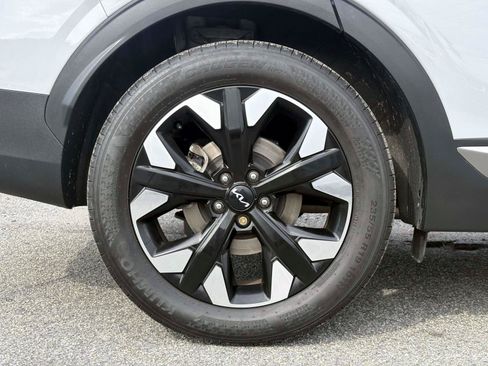 Certified 2024 Kia Sportage X-Line w/ X-Line Premium Package AWD/4WD image 32
