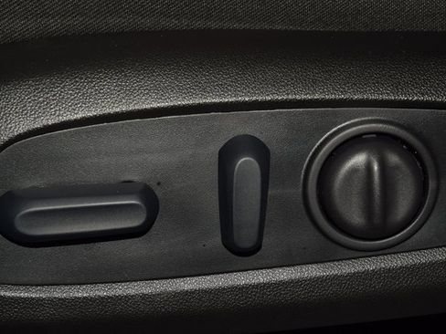 New 2026 Chevrolet Blazer LT w/ Convenience Package image 39