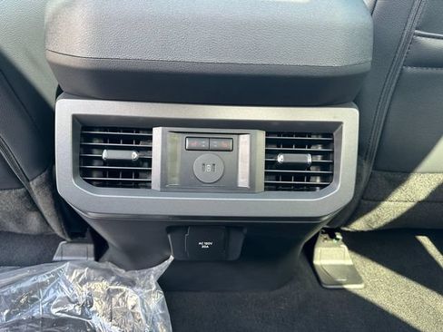 New 2026 Ford F250 Lariat AWD/4WD image 23