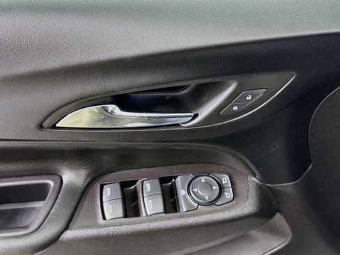 Used 2022 Chevrolet Equinox LT FWD image 15