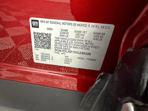 Used 2024 Chevrolet Equinox EV LT FWD image 24