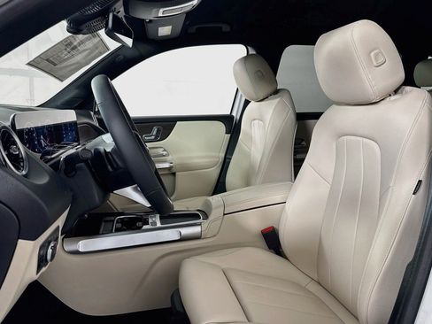 New 2026 Mercedes-Benz GLB 250 image 16