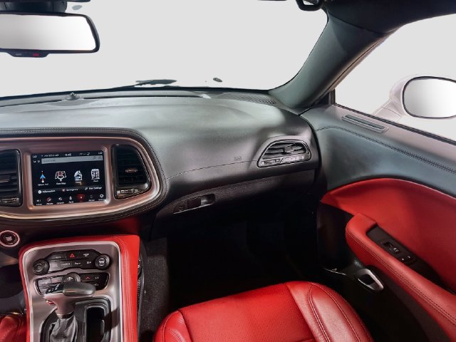 Used 2022 Dodge Challenger R/T Scat Pack RWD image 24