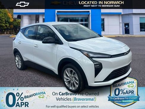 New 2027 Chevrolet Bolt LT w/ Comfort Package FWD image 3