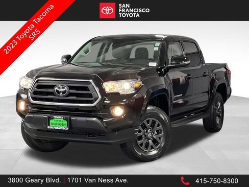 Used 2023 Toyota Tacoma SR5 w/ Technology Package AWD/4WD image 1