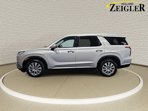 Certified 2025 Hyundai Palisade SEL AWD/4WD image 8