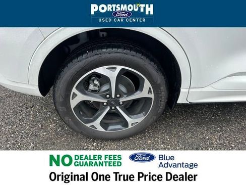 Certified 2024 Ford Escape ST-Line Select w/ Tech Pack #1 AWD/4WD image 34