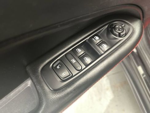 Used 2019 Jeep Compass Trailhawk AWD/4WD image 18