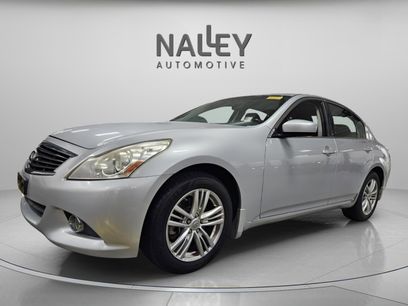 Used 2013 INFINITI G37 x w/ Premium Pkg