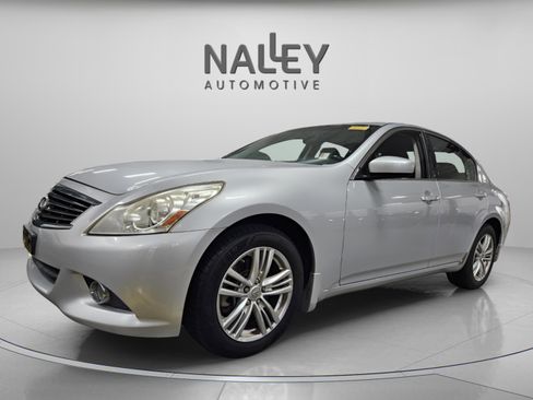 Used 2013 INFINITI G37 x w/ Premium Pkg image 1