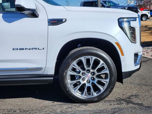 New 2026 GMC Yukon XL Denali w/ Sun & Power Step Package AWD/4WD image 8