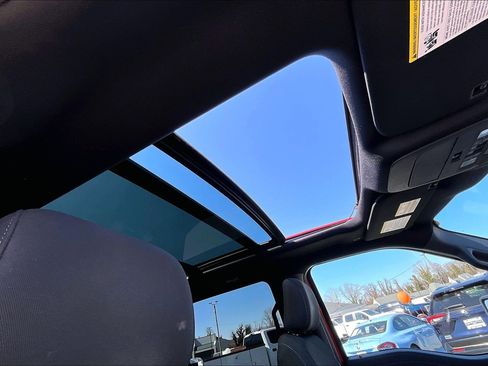 Certified 2022 Ford F150 XLT w/ Equipment Group 302A High image 23