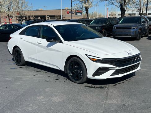 New 2026 Hyundai Elantra Sport image 5