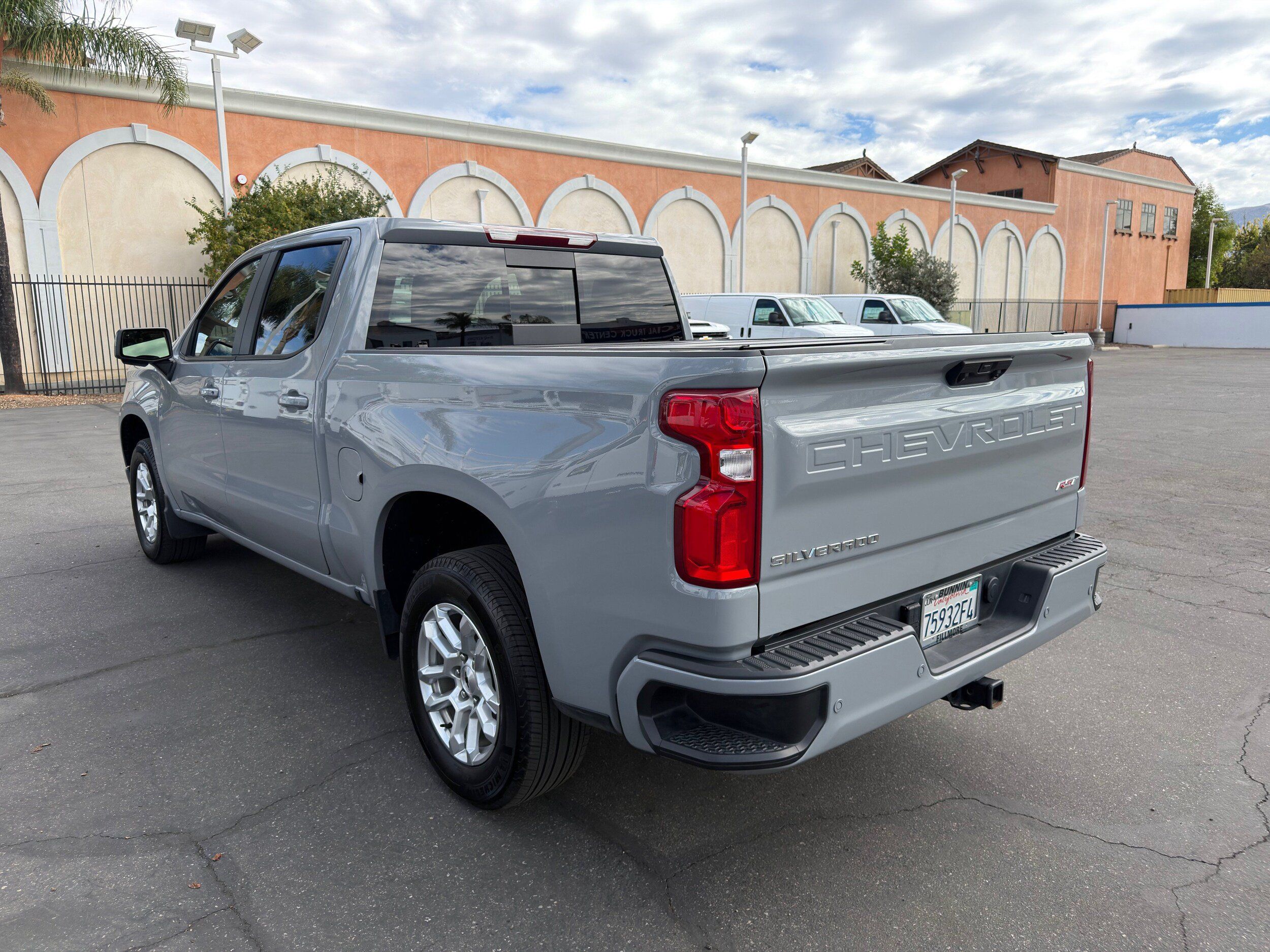 Used 2025 Chevrolet Silverado 1500 RST w/ Convenience Package II RWD image 6