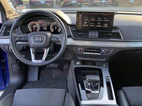 Used 2023 Audi Q5 e Premium Plus AWD/4WD image 4