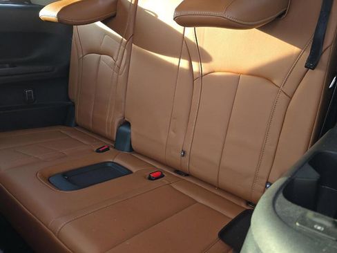 Used 2023 INFINITI QX60 Sensory image 16