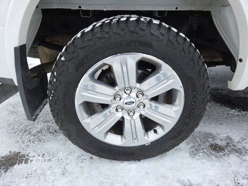 Used 2019 Ford F150 Lariat w/ Equipment Group 502A Luxury image 79