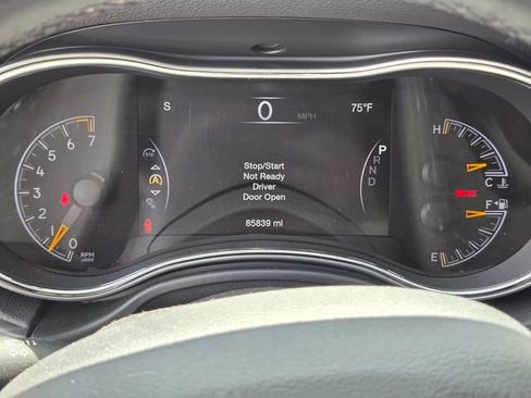 Used 2019 Jeep Grand Cherokee Altitude RWD image 19