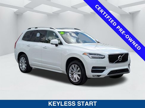 Used 2018 Volvo XC90 T5 Momentum w/ Convenience Package FWD image 3