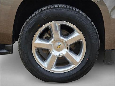 Used 2016 Chevrolet Suburban LT w/ Max Trailering Package RWD image 23