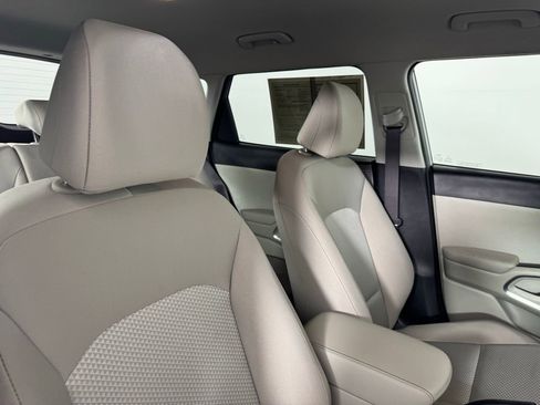 Used 2025 Kia Soul LX w/ LX Technology Package FWD image 31