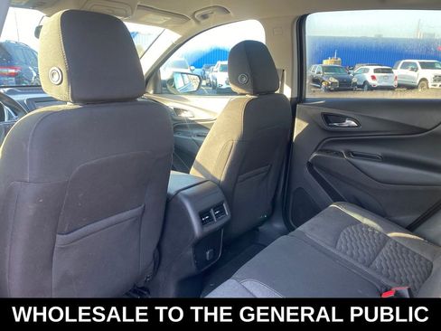 Used 2018 Chevrolet Equinox LT image 14