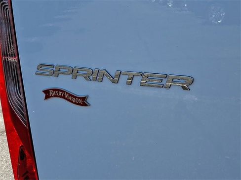 Used 2025 Mercedes-Benz Sprinter 2500 image 30