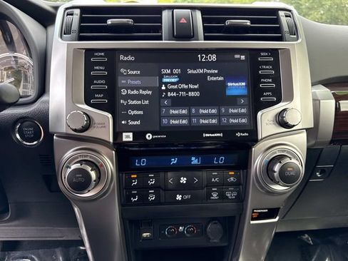 Used 2022 Toyota 4Runner Limited AWD/4WD image 26