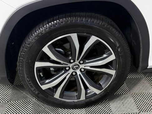 Used 2022 Lexus RX 350L FWD w/ Premium Package image 16
