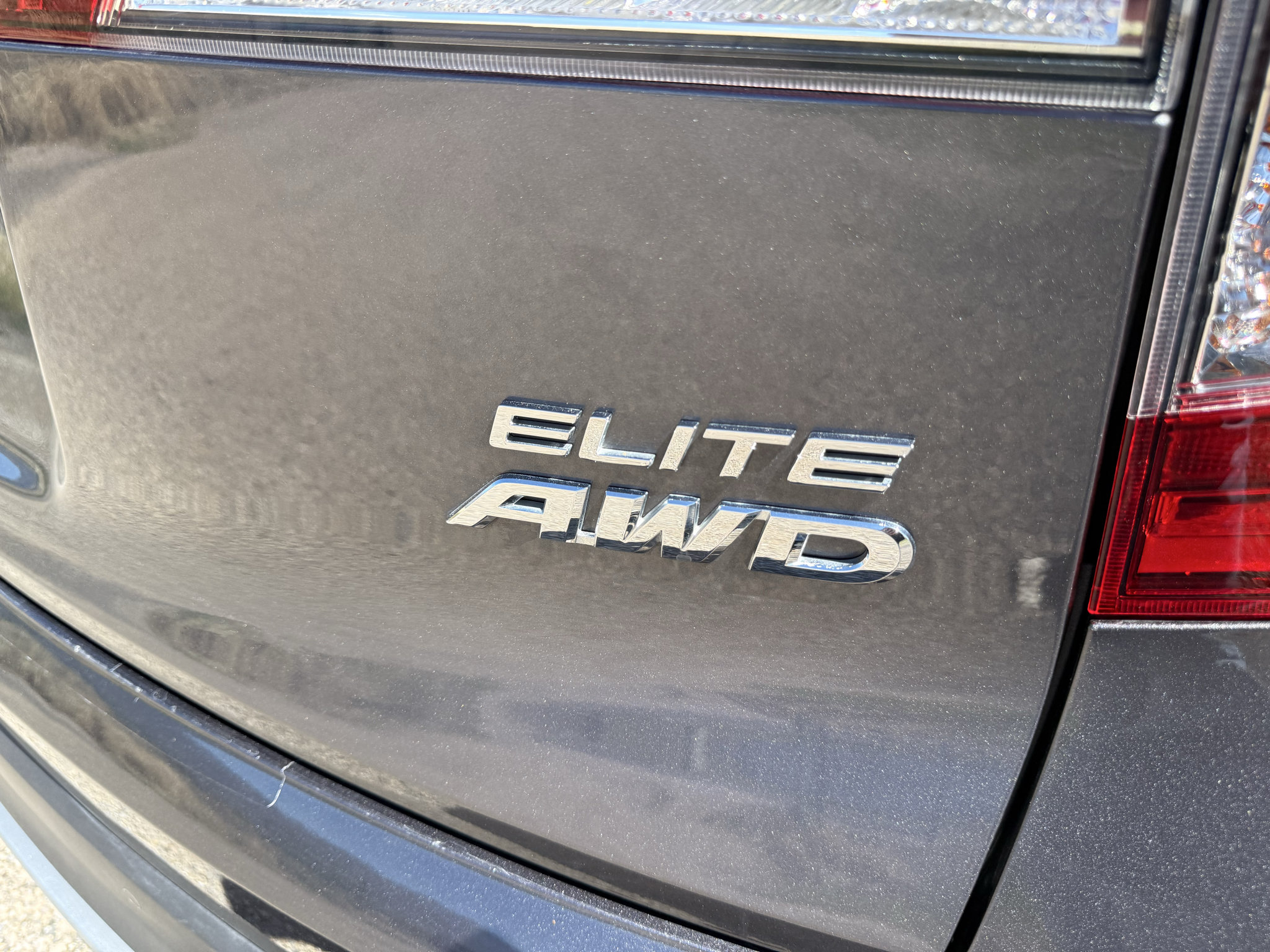 Used 2022 Honda Pilot Elite image 11