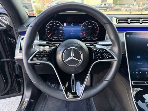 Used 2022 Mercedes-Benz Maybach S 580 4MATIC image 35