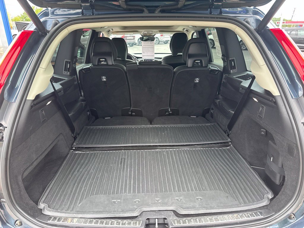 Used 2023 Volvo XC90 T8 Plus w/ Protection Package Premier AWD/4WD image 39
