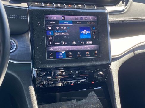 Certified 2022 Jeep Grand Cherokee L Limited image 7