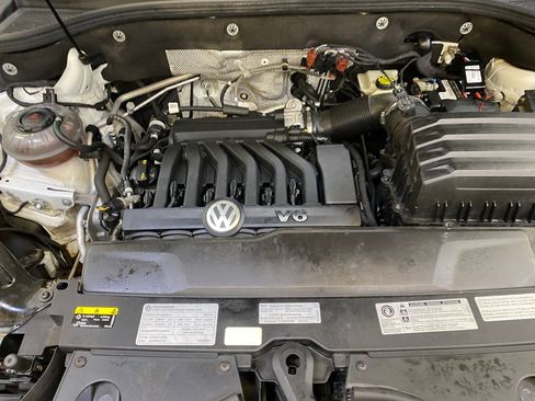 Used 2020 Volkswagen Atlas Cross Sport SEL Premium AWD/4WD image 10