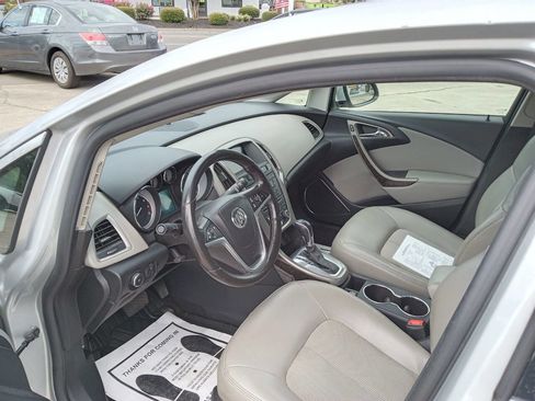 Used 2014 Buick Verano Convenience FWD image 6