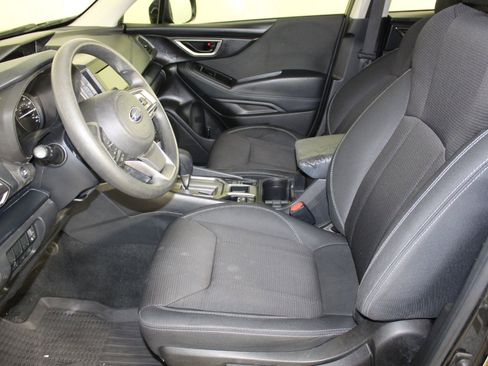 Used 2019 Subaru Forester 2.5i image 5