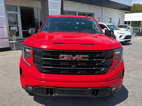 Used 2026 GMC Sierra 1500 Elevation w/ Elevation Premium Package AWD/4WD image 2