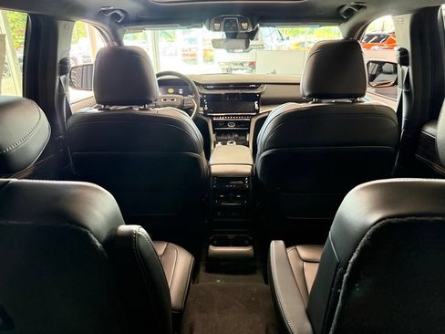 New 2026 Jeep Grand Cherokee L Limited AWD/4WD image 44
