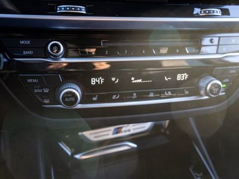 Used 2019 BMW X3 M40i w/ Premium Package image 32